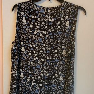 Chic Floral Midi Dress - Black and Blue